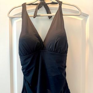 La Blanca Women's Island Goddess Halter Tankini Top black